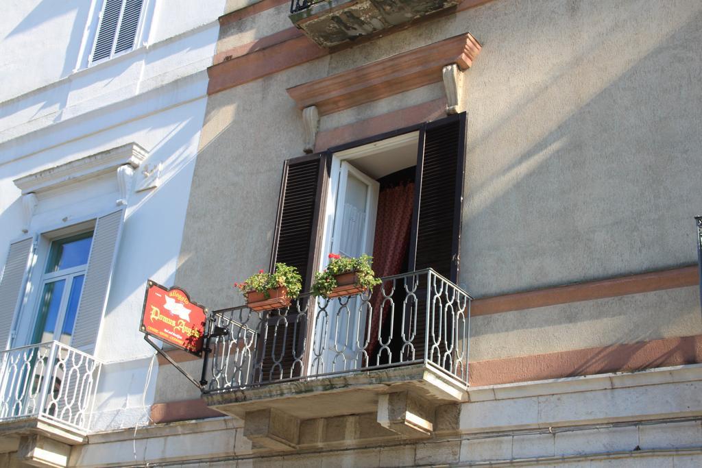 Domus Angela B&b Trani Bagian luar foto
