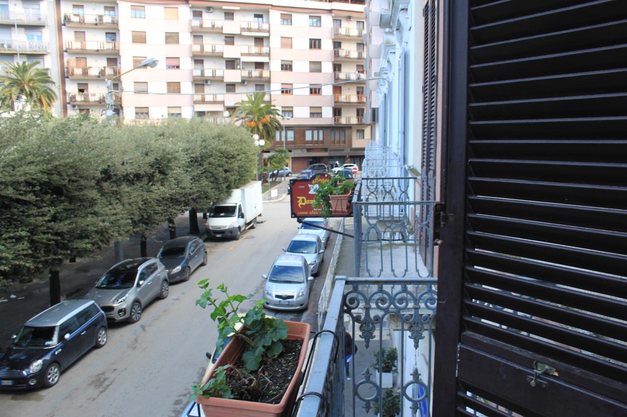 Domus Angela B&b Trani Bagian luar foto