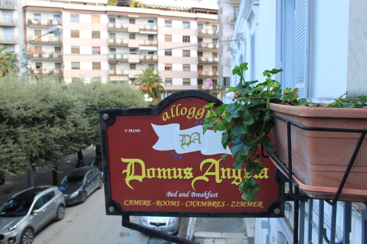 Domus Angela B&b Trani Bagian luar foto